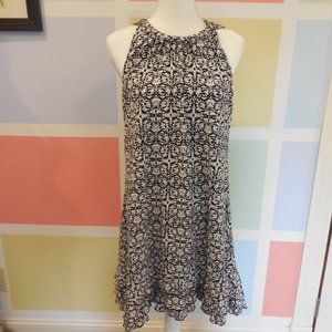 Sleeveless dress